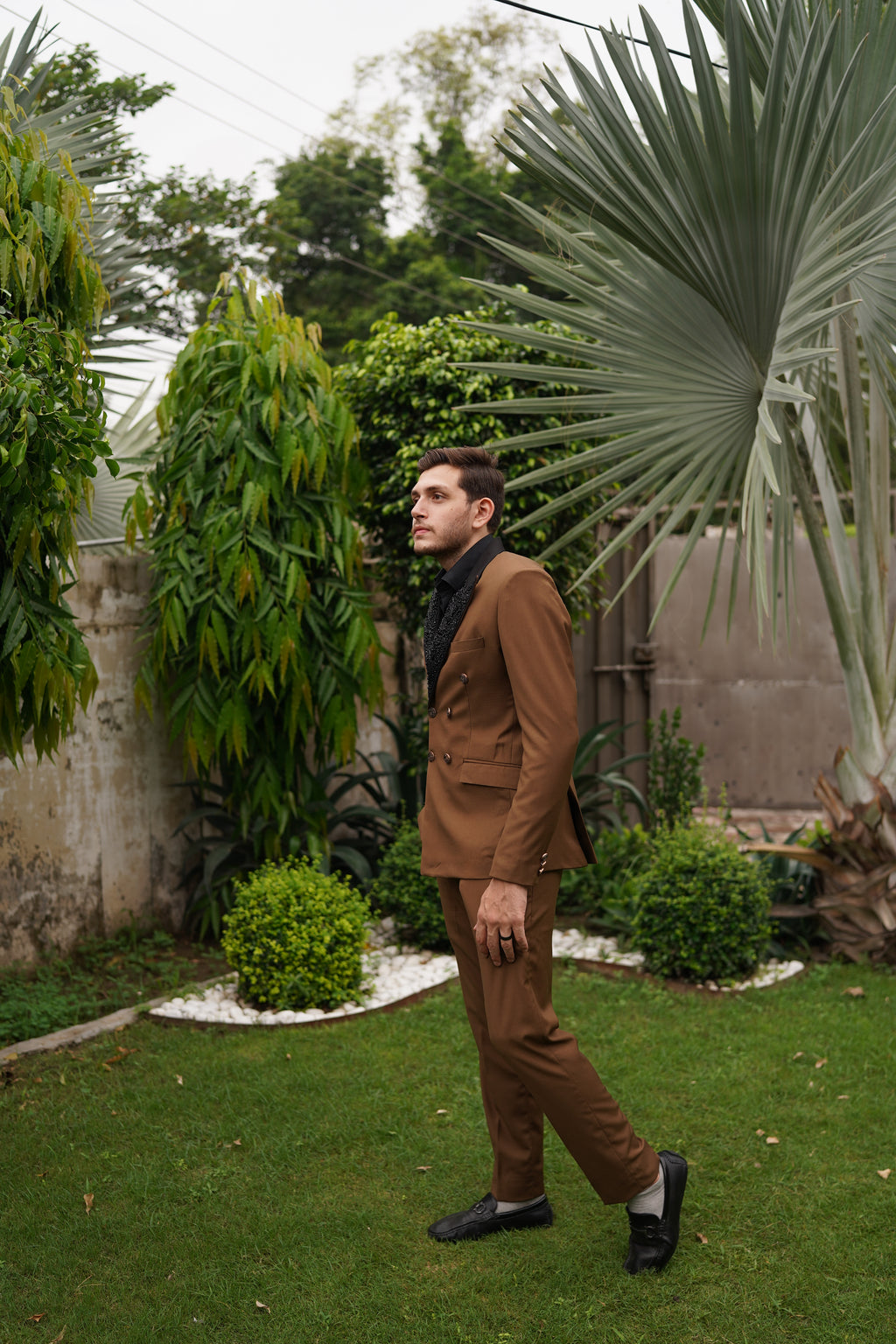 Brown Executive Suiting code PS202