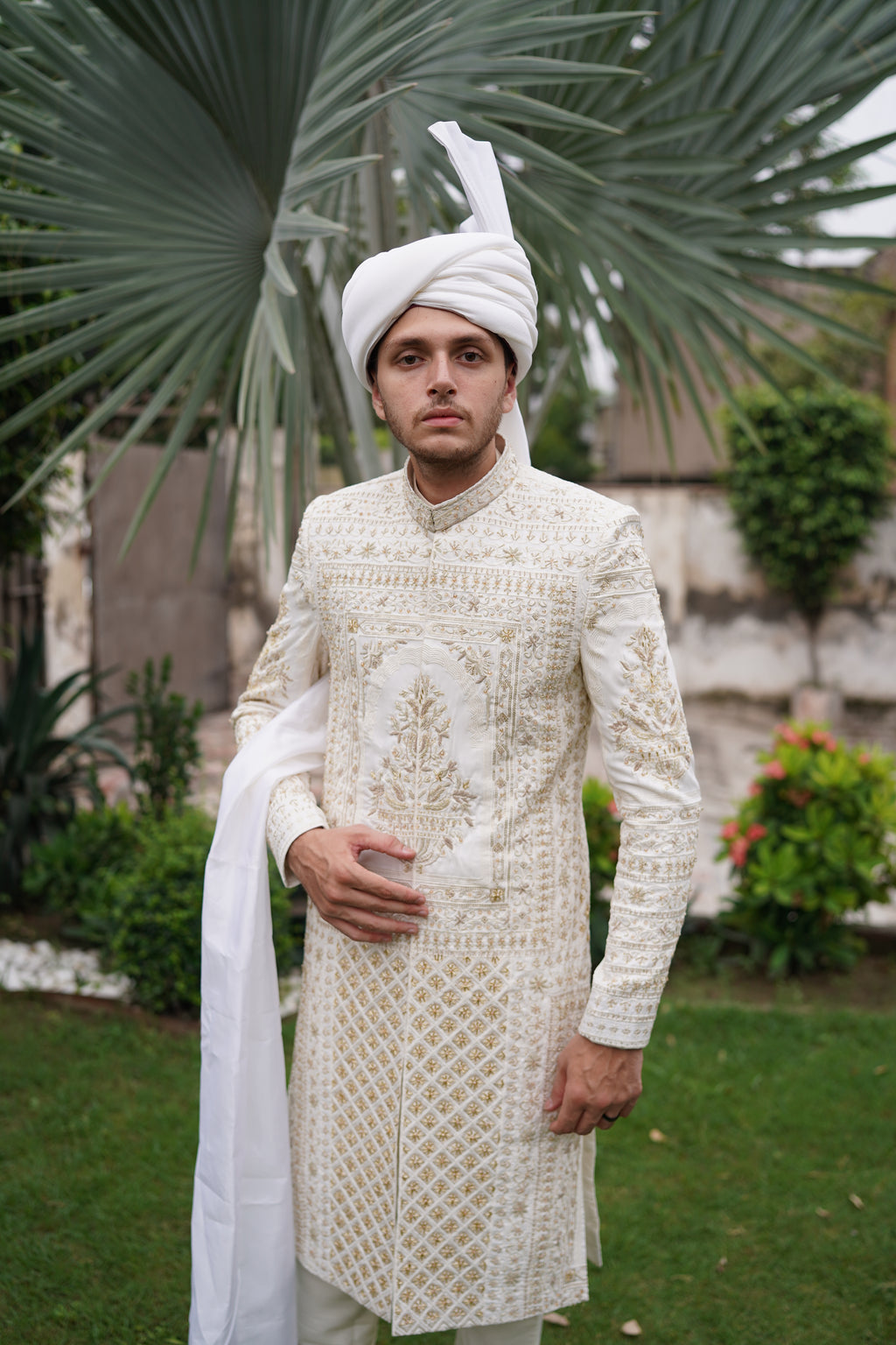 Jodhpuri sherwani. Code S108