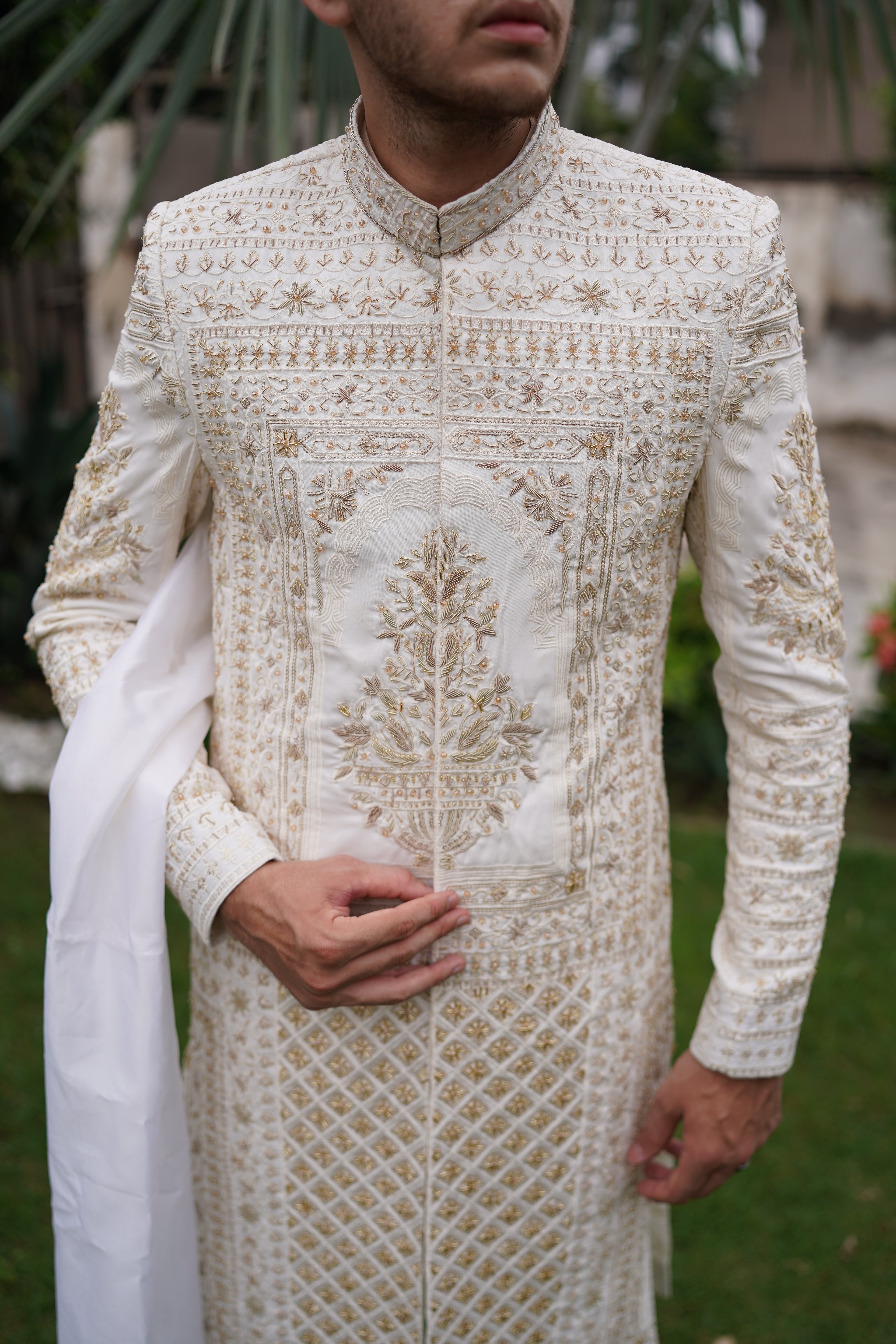 Jodhpuri sherwani. Code S108